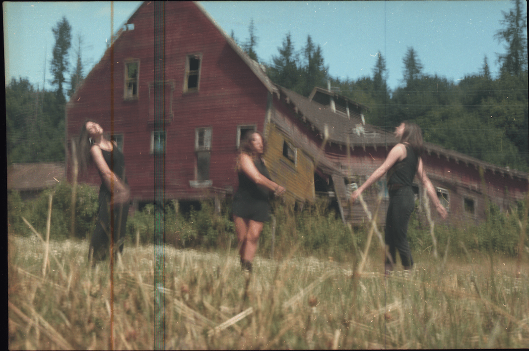 Cinder Well Begins West Coast&nbsp;Tour